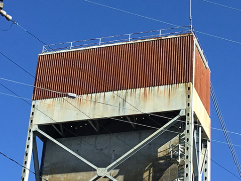 US 101 Hoquiam River Riverside Bridge machine room