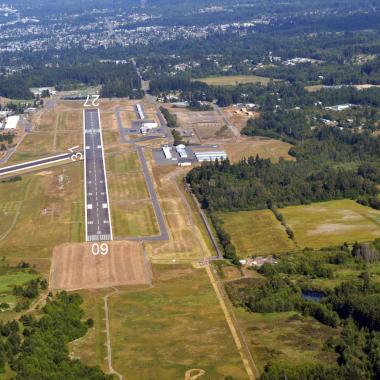 Port angeles airport runway