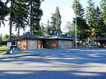 Photo of SeaTac safety rest area on northbound I-5