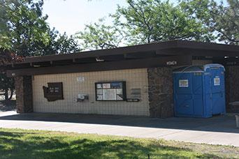 Photo of Selah Creek safety rest area on westbound I-82