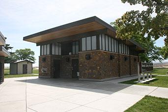 Photo of Vernita safety rest area on SR 24